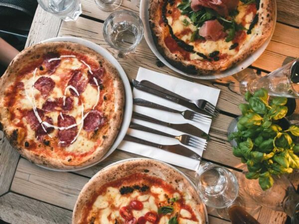 Get a £10 Restaurant and Coffee Shop Voucher