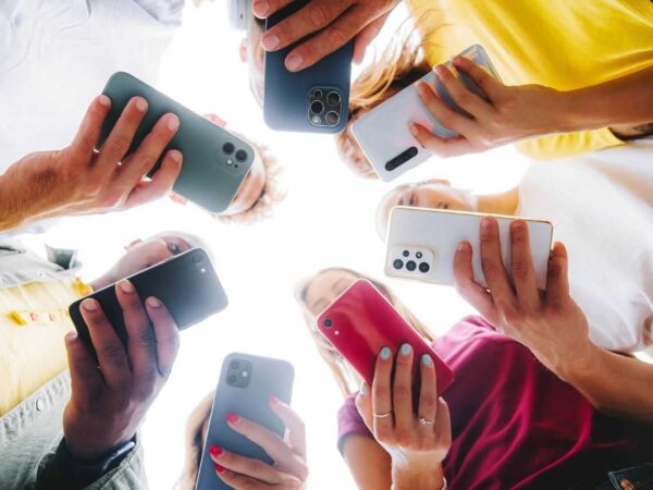 Share Your Experiences Of Life Online
