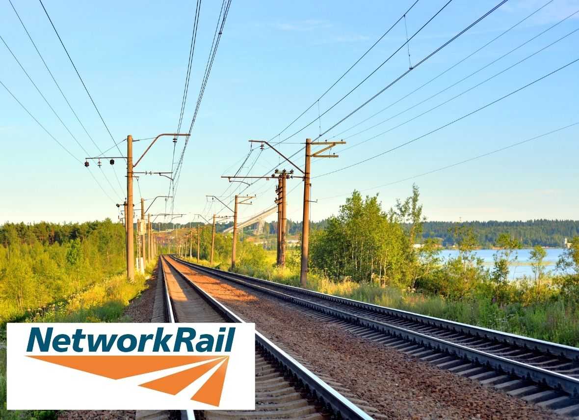 Take a Rail Safety Quiz and Win a £100 Love2Shop Voucher