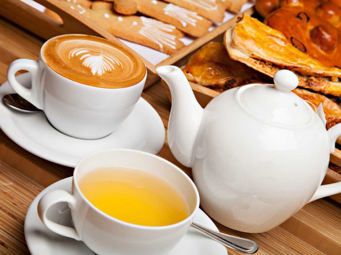 The Ceilidh Place – Tea, Coffee or Juice and a Biscuit for £1